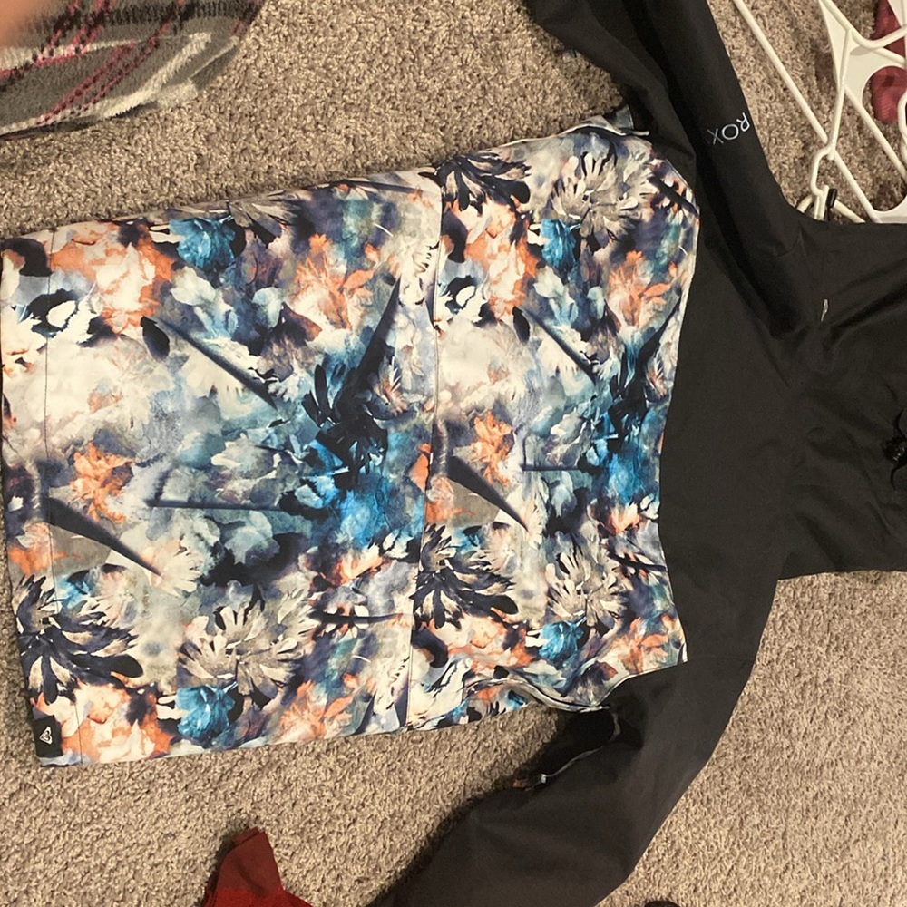 Size Small Roxy Ski Jacket Dry Flight - image 2